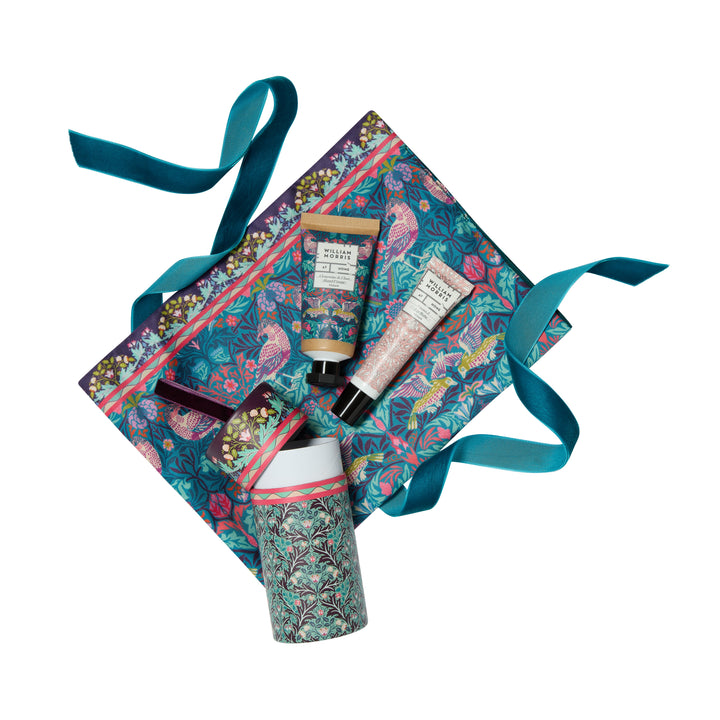 Bird & Yare Use & Reuse Fabric Cracker Gift Set